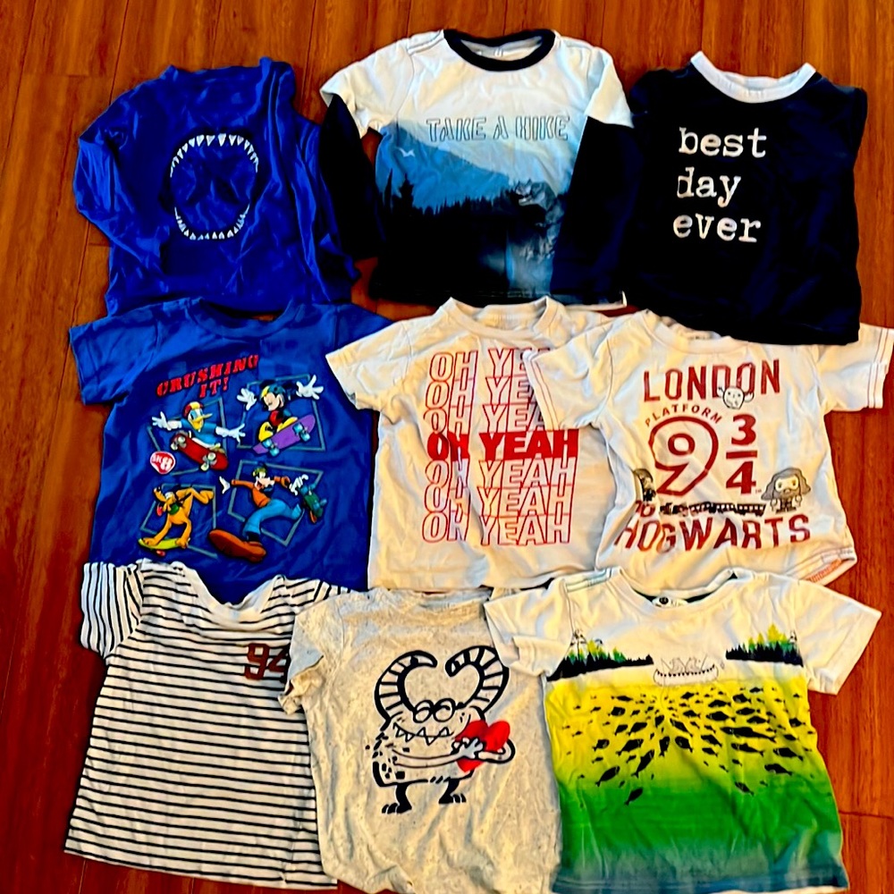 bundle of 3t shirt